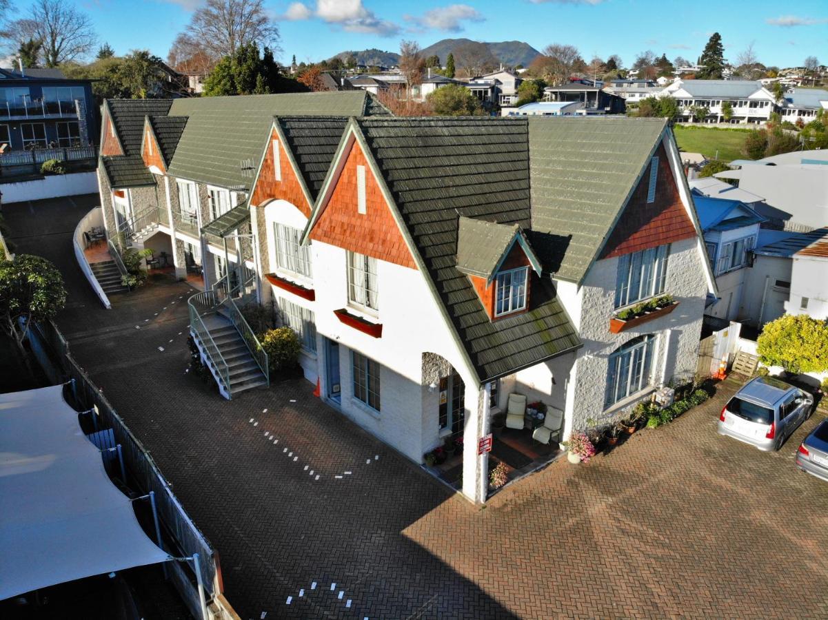 Colonial Lodge Motel Taupo Exterior foto