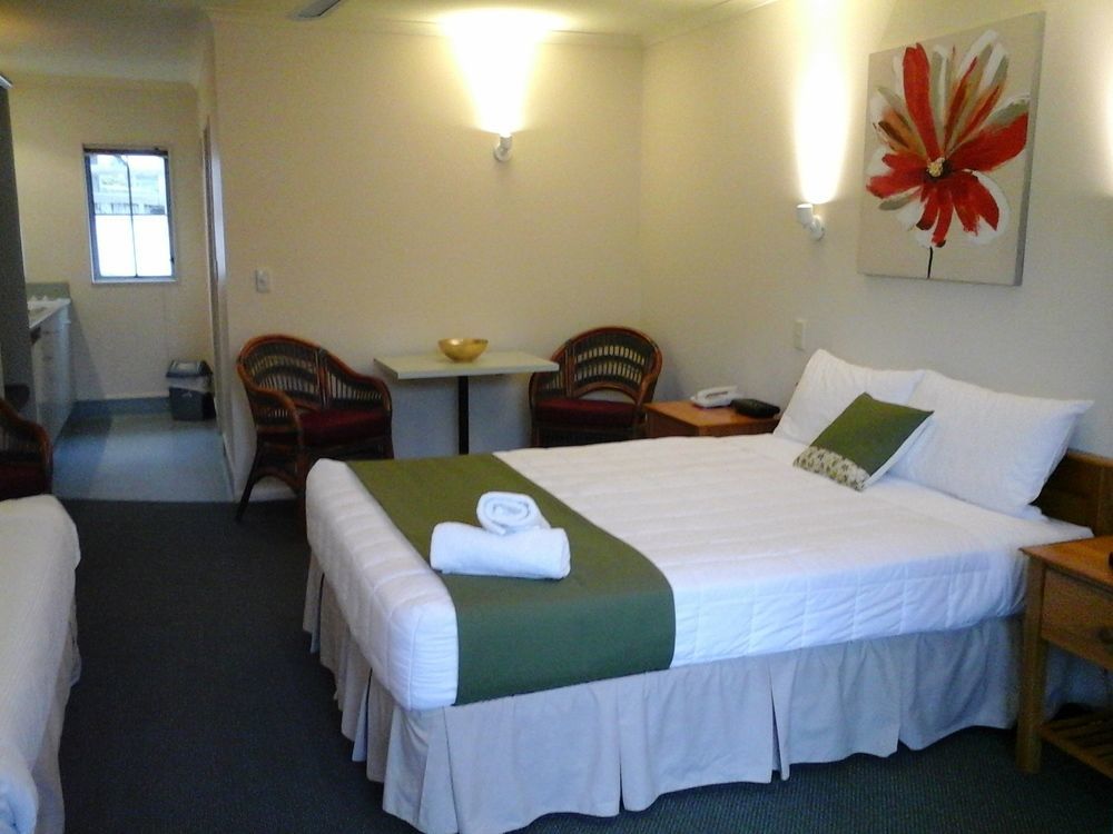Colonial Lodge Motel Taupo Exterior foto