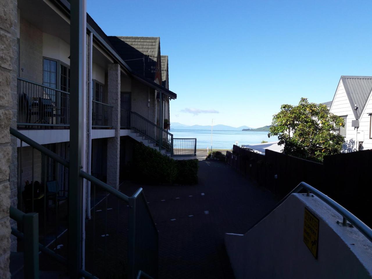 Colonial Lodge Motel Taupo Exterior foto