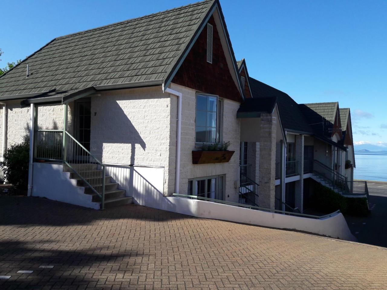 Colonial Lodge Motel Taupo Exterior foto